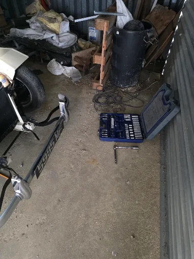 Drivewell tool kit set up ready for a garage job